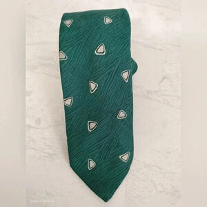 Envoy Retro Vintage Green Off White Triangle Pattern Necktie Tie 56x3